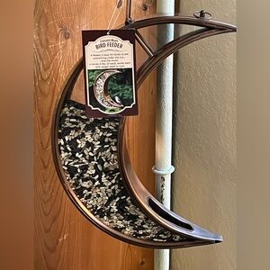 Metal Copper-Colored Hanging Crescent Moon Bird Feeder
